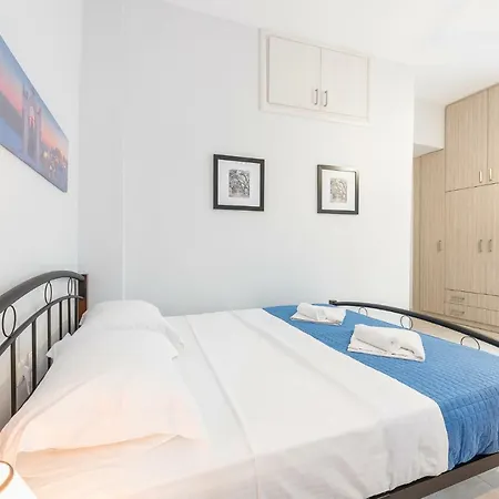 Sweet And Central Apt For 2 * アテネ